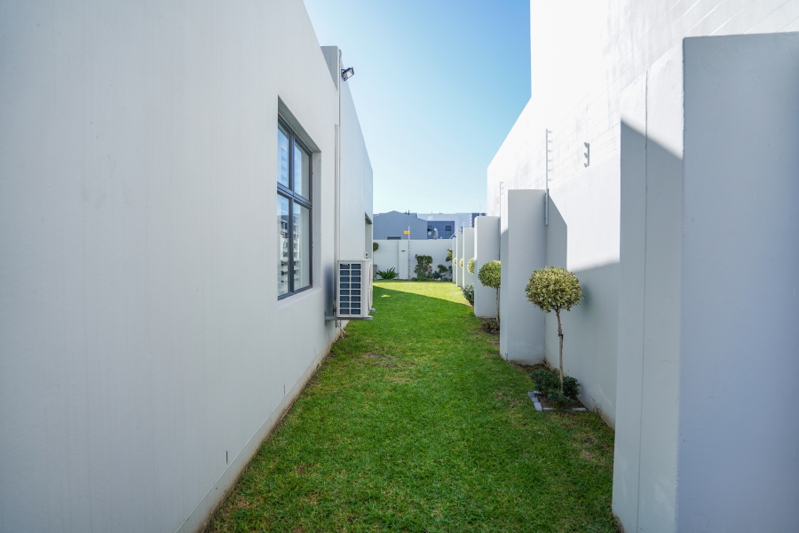 4 Bedroom Property for Sale in Sandown Western Cape